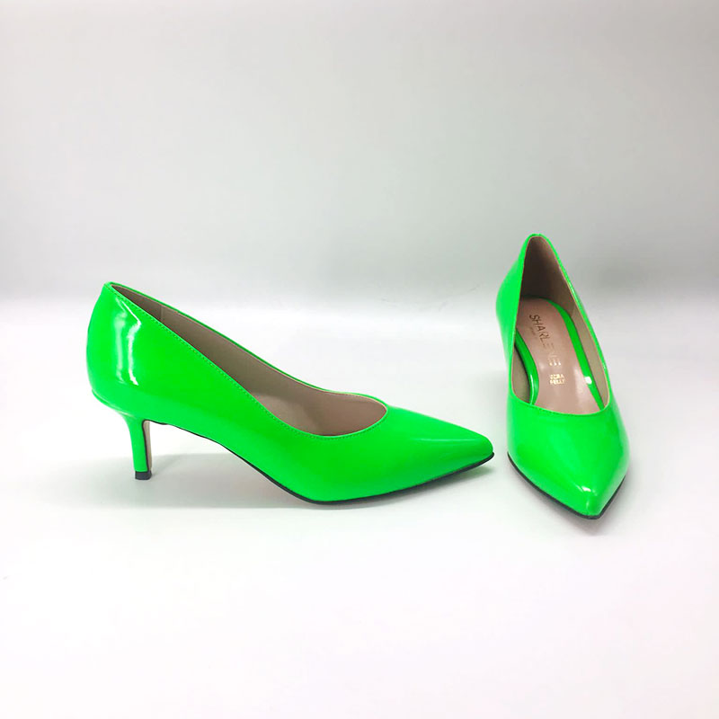 DÉCOLLETÉ VERNICE VERDE FLUO – COD. 21550 | SHARLENE